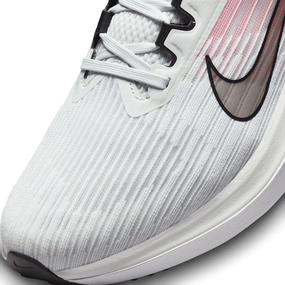 Nike Winflo 9 Running Shoes - Picture 7 of 15